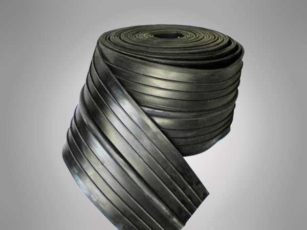 璞华钢边止水带