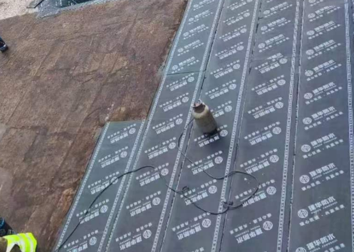 ˮʩ